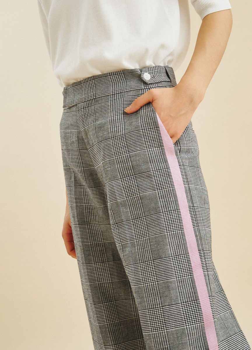 Class系列側線條設計格紋長褲